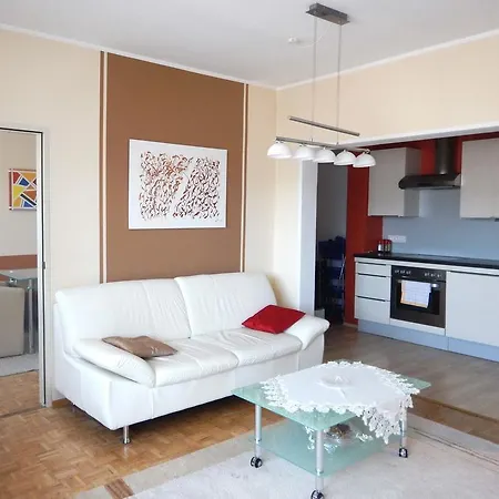 Penthouse Schmittstrasse *
