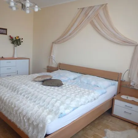Penthouse Schmittstrasse شقة